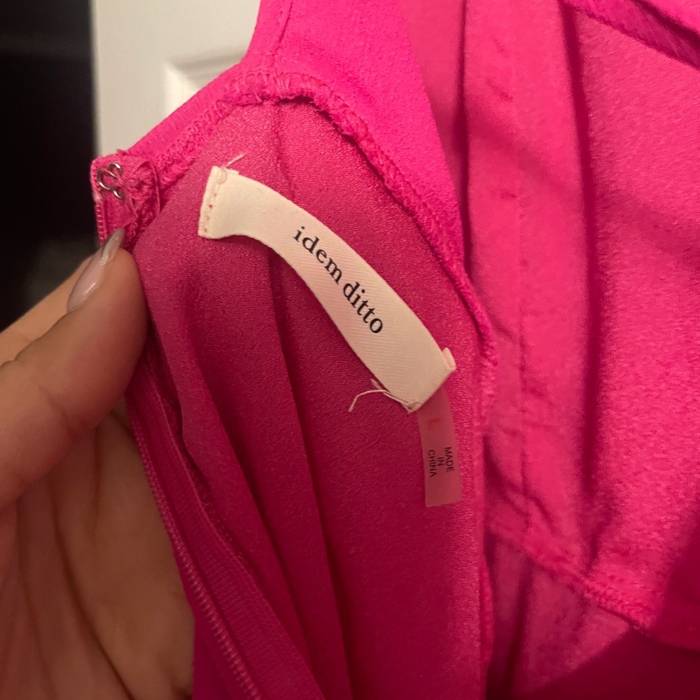 Pink Ruffled Dress Open Back, L - Picture 4 of 4